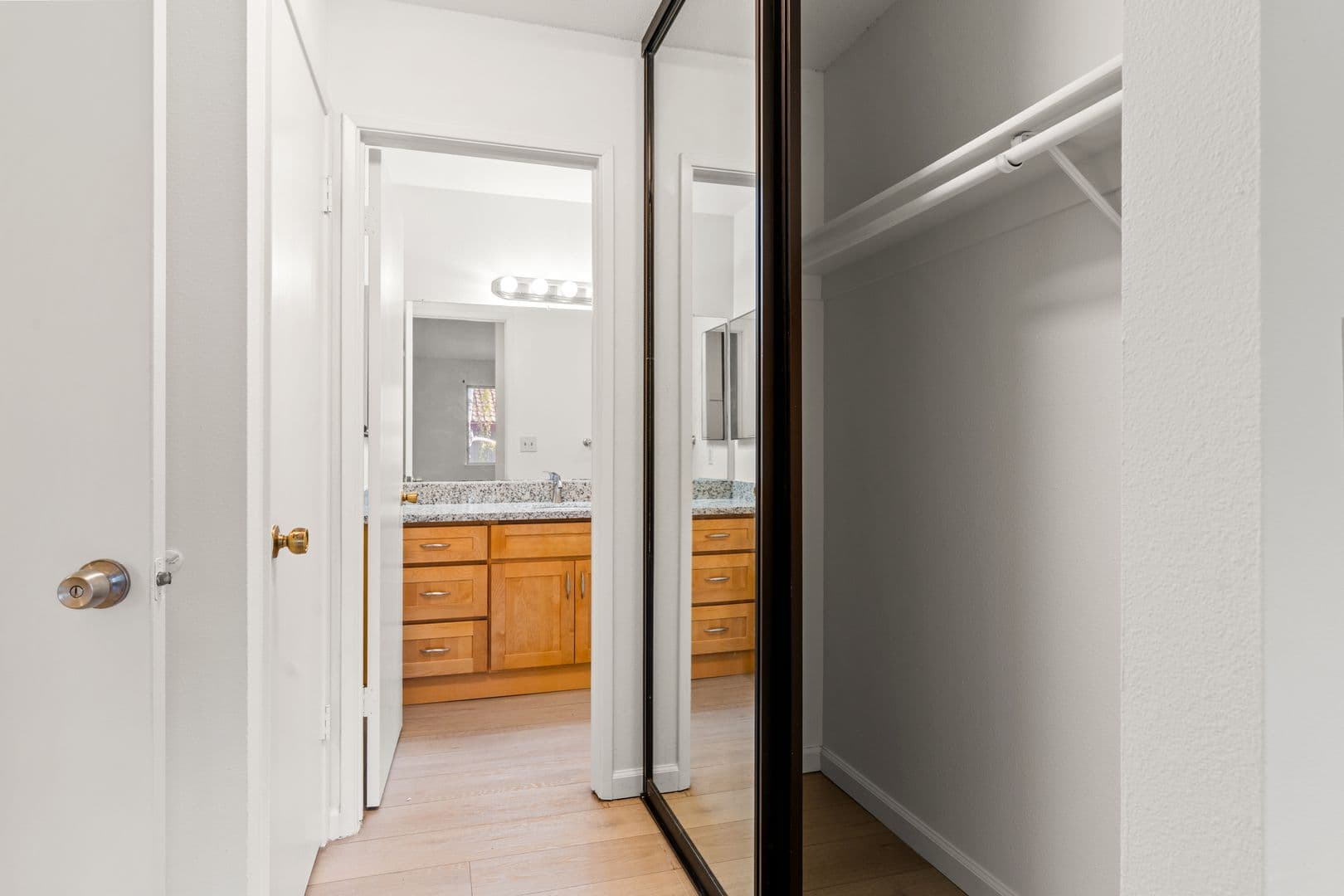 Newark House: 35088 Lido Blvd