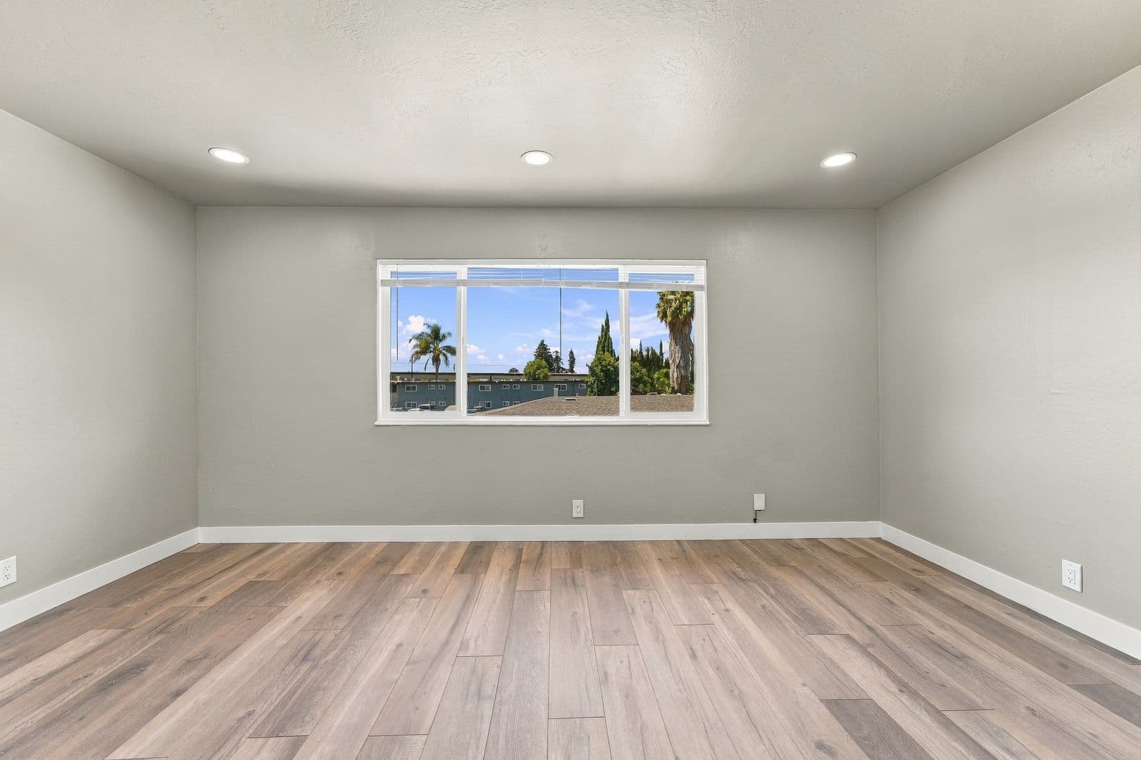 Hayward Apartment: 821 Blossom Way