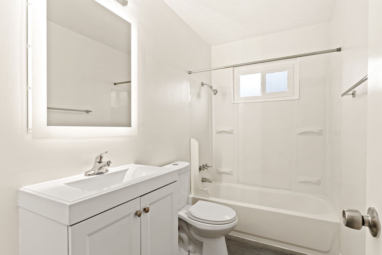 Oakland Apartment: 8330 Birch Street - C