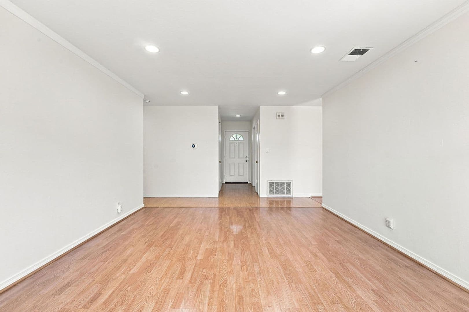 Pleasanton House: 4034 Francisco St