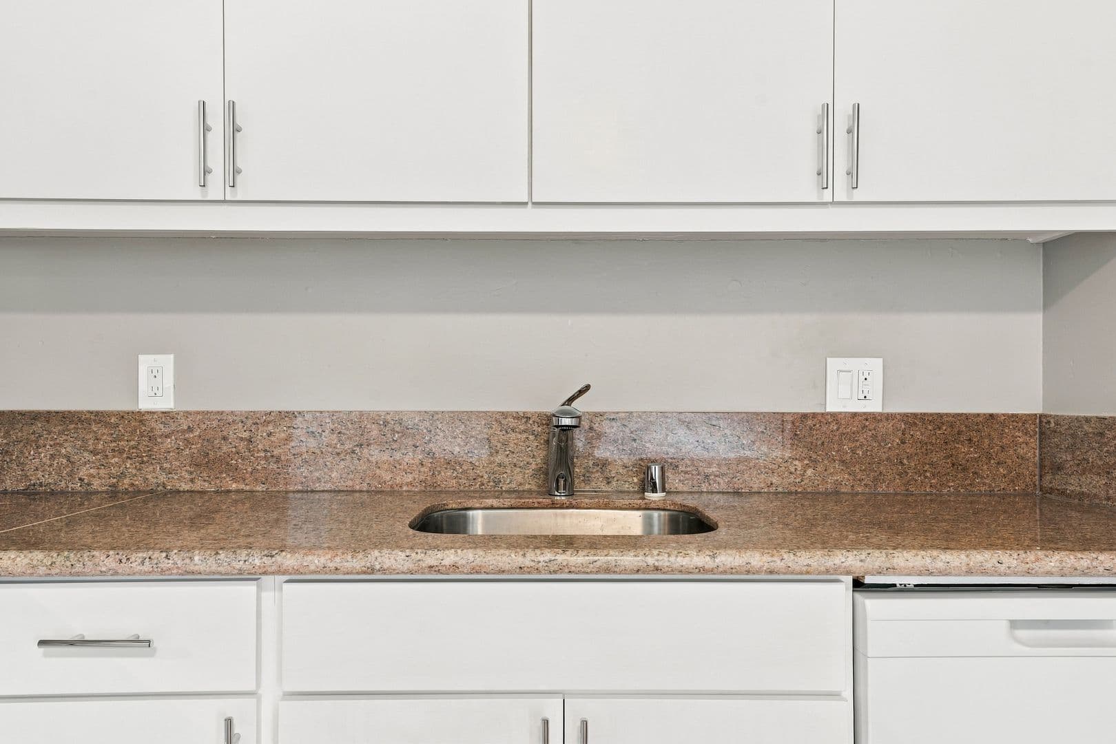Hayward Apartment: 821 Blossom Way