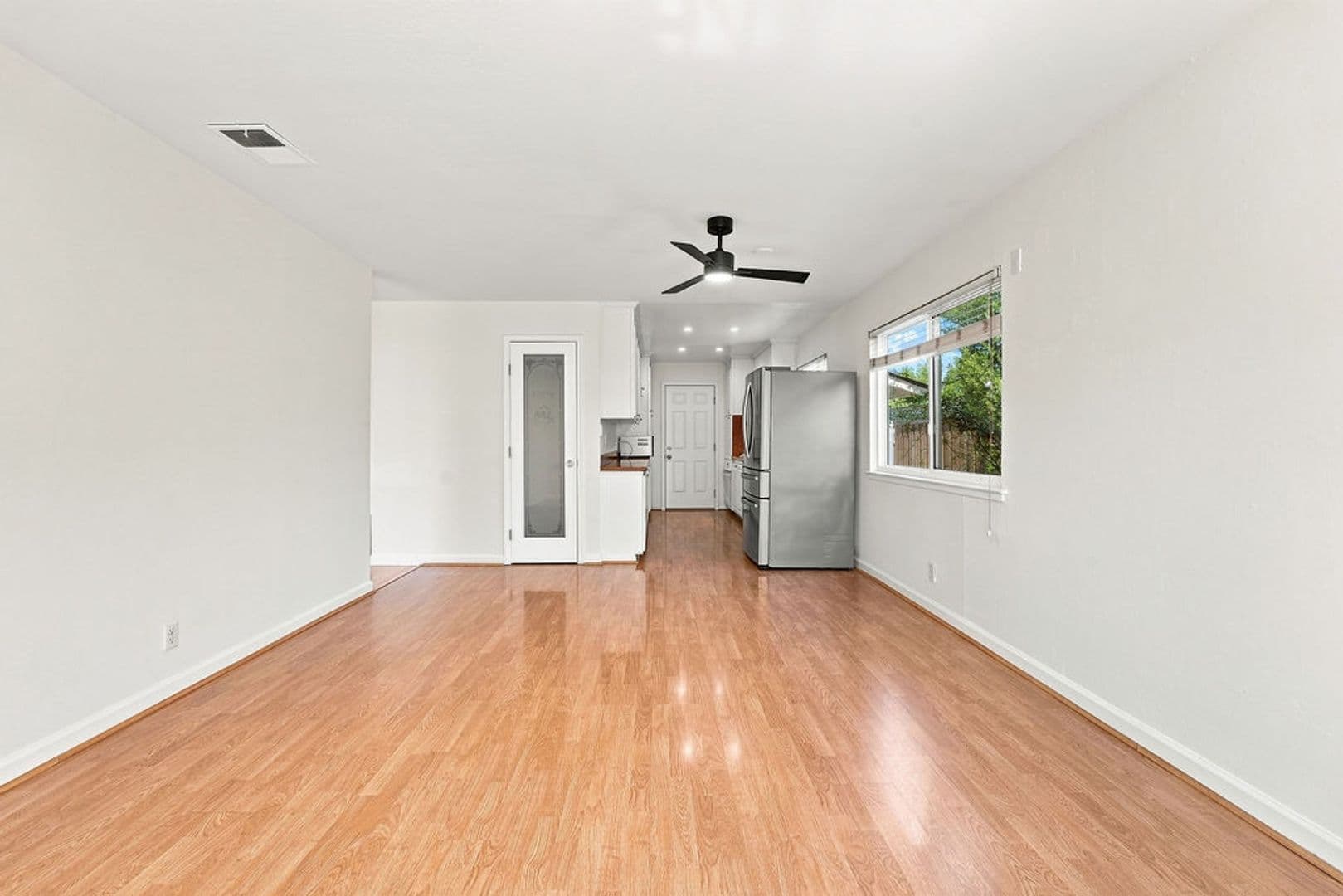Pleasanton House: 4034 Francisco St