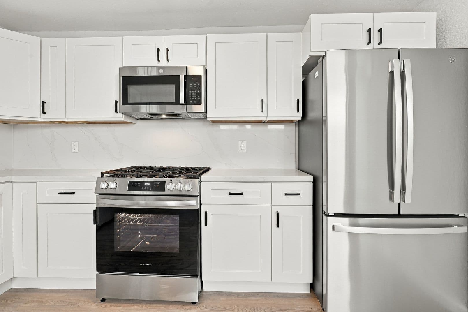 Oakland Apartment: 1444 16th St