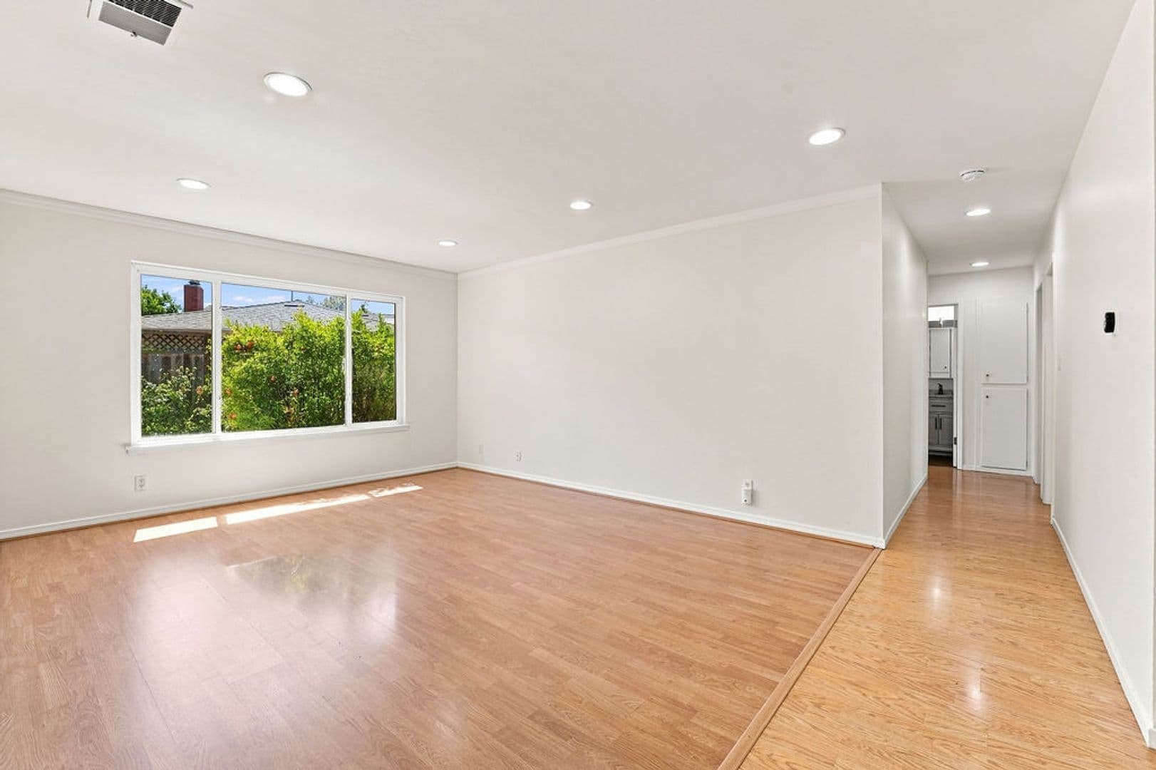Pleasanton House: 4034 Francisco St
