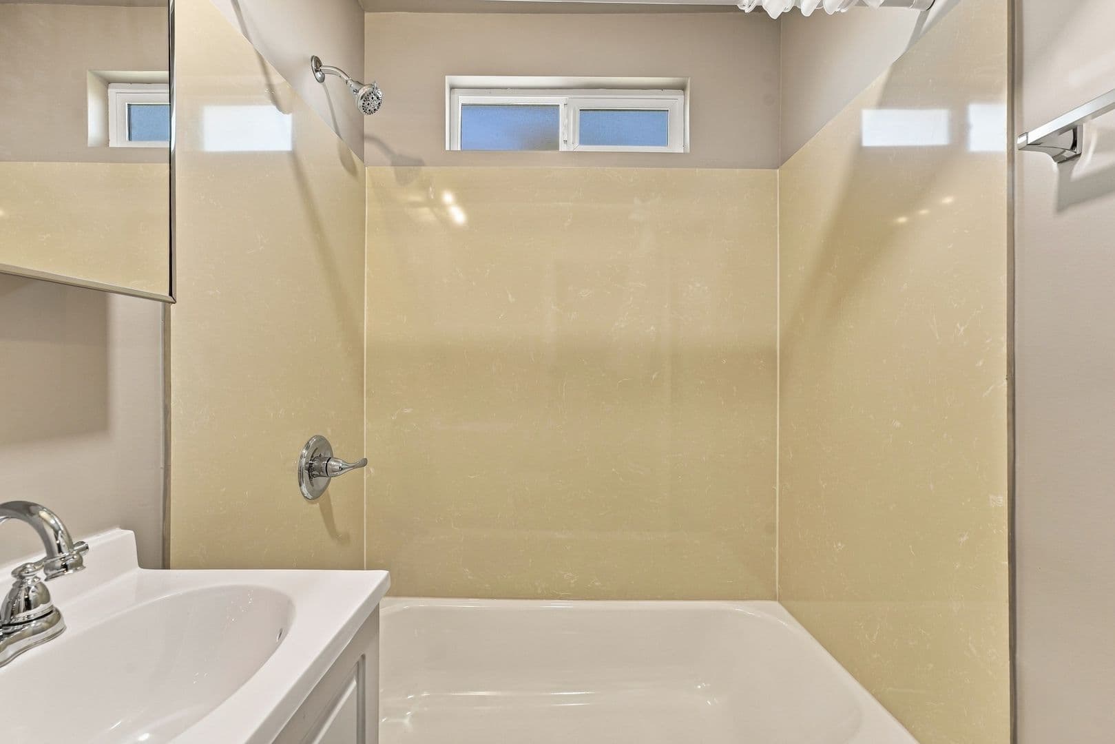 Hayward Apartment: 811 Blossom Way