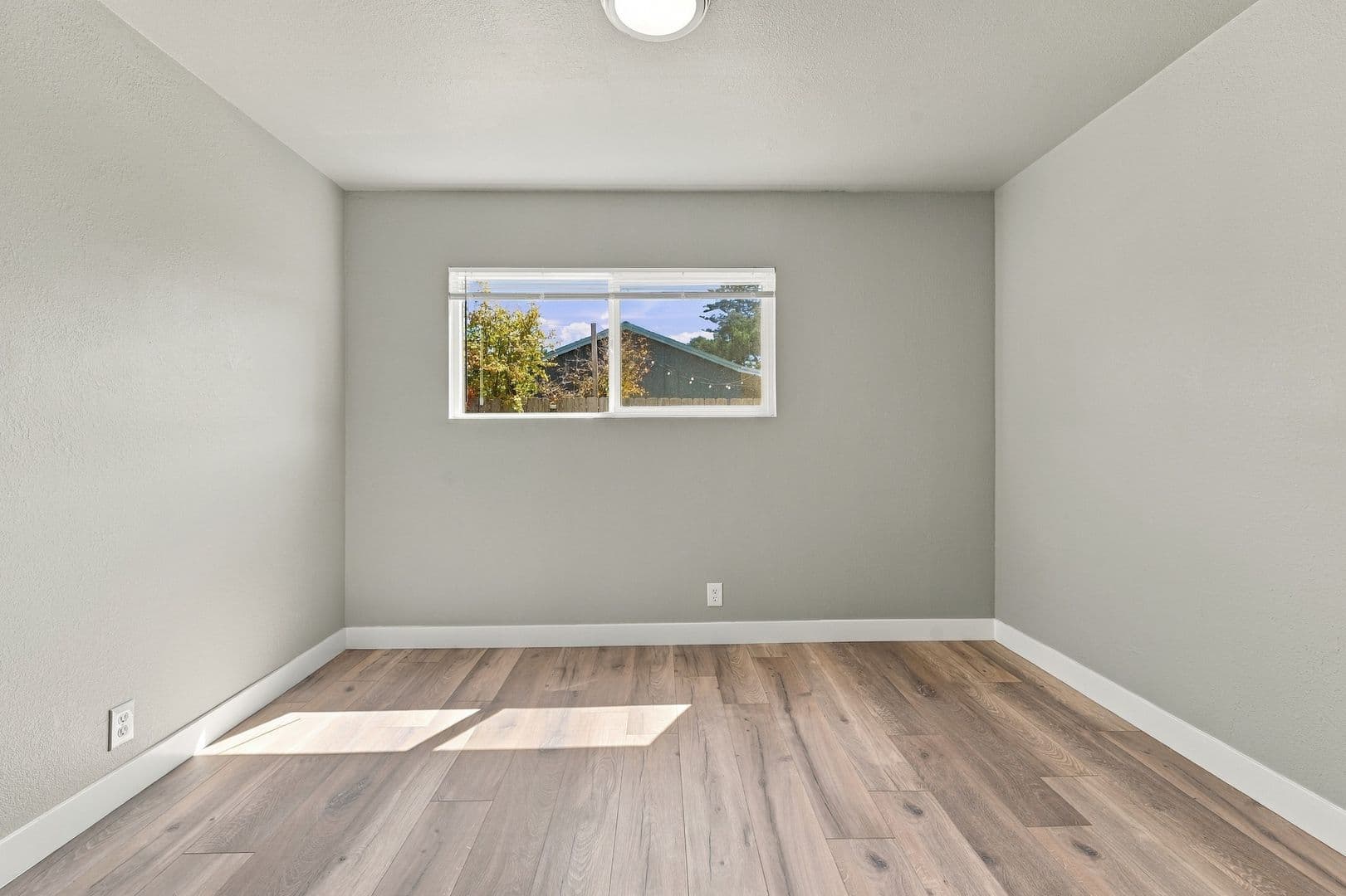 Hayward Apartment: 821 Blossom Way