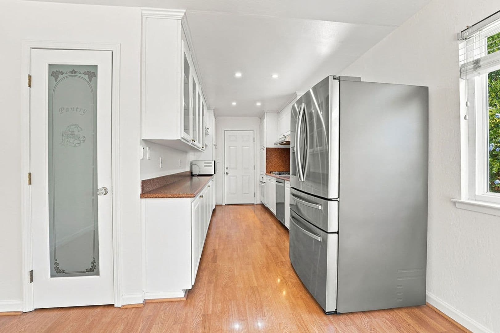 Pleasanton House: 4034 Francisco St