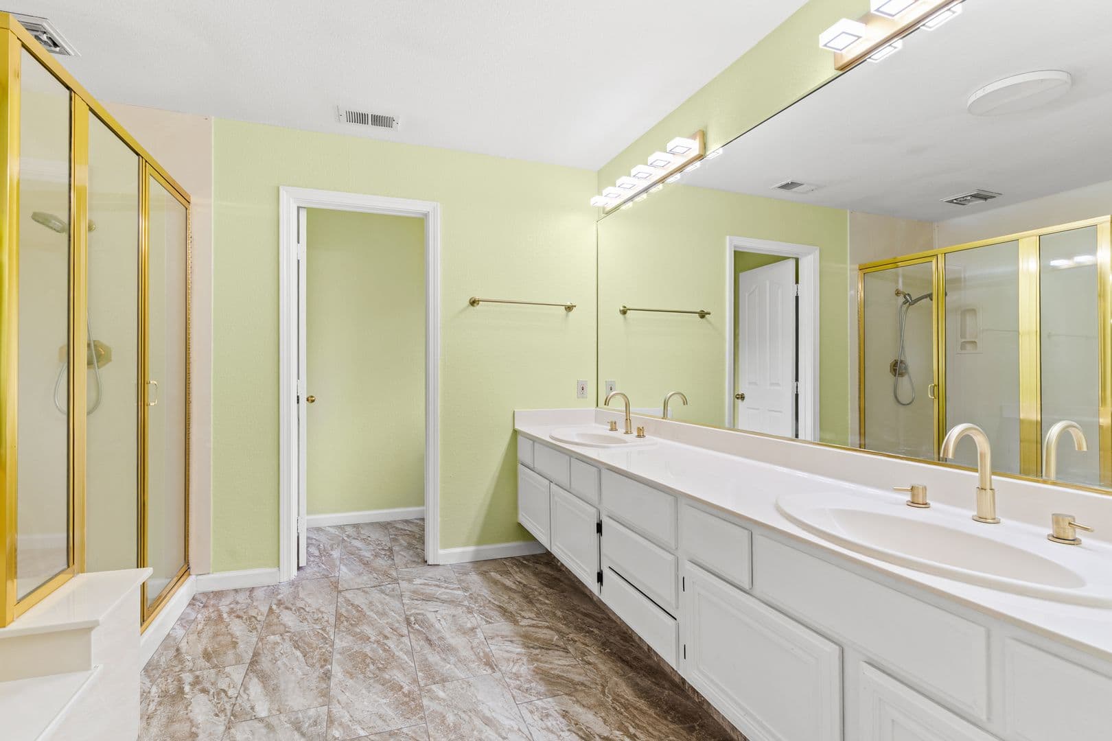 Danville House: 1144 Trowbridge Way