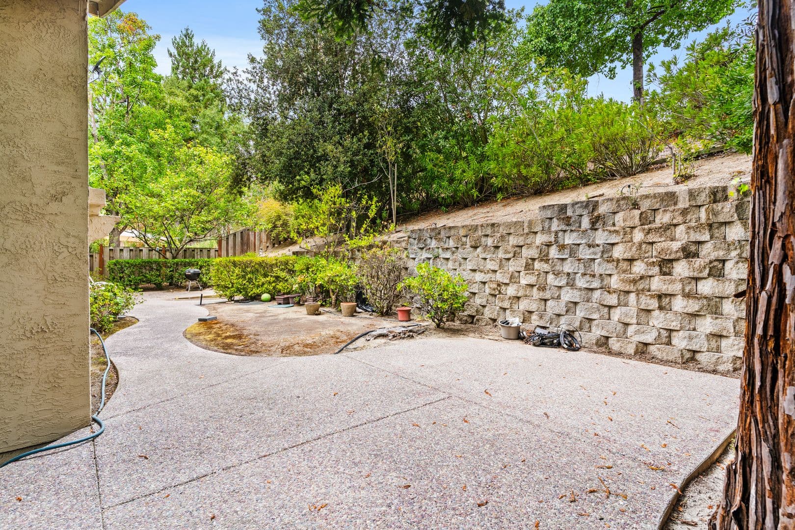 Danville House: 1144 Trowbridge Way