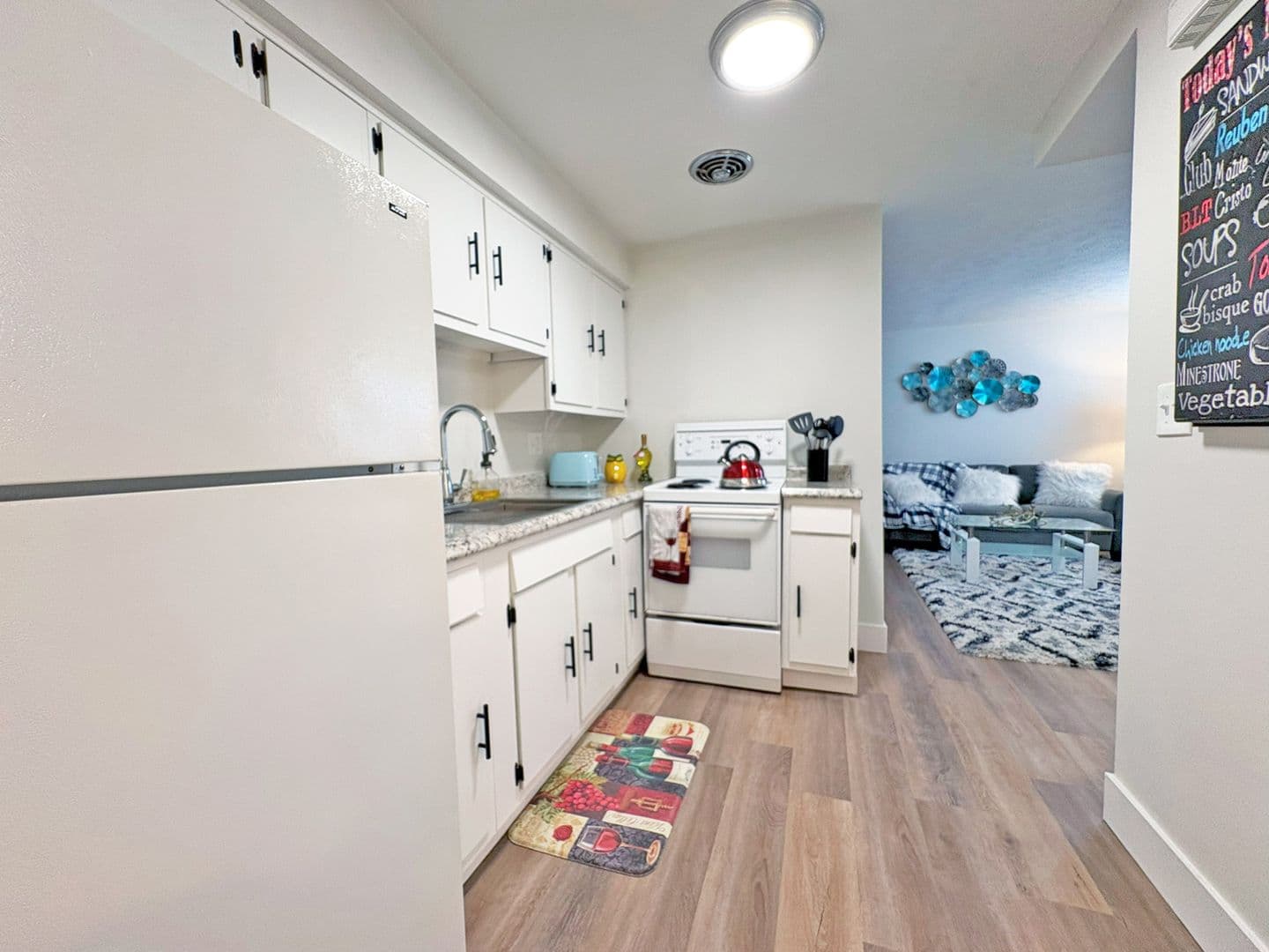 Canton Apartment: 1607 26th NW