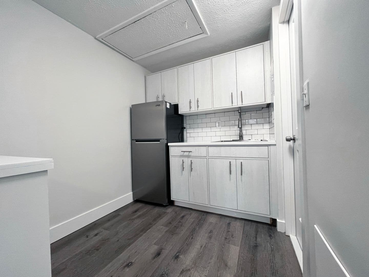 Columbus Apartment: 2048 Pine Needle Ct