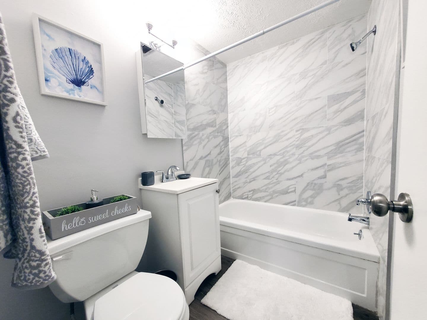 Maple Heights Apartment: 14901 Turney Rd