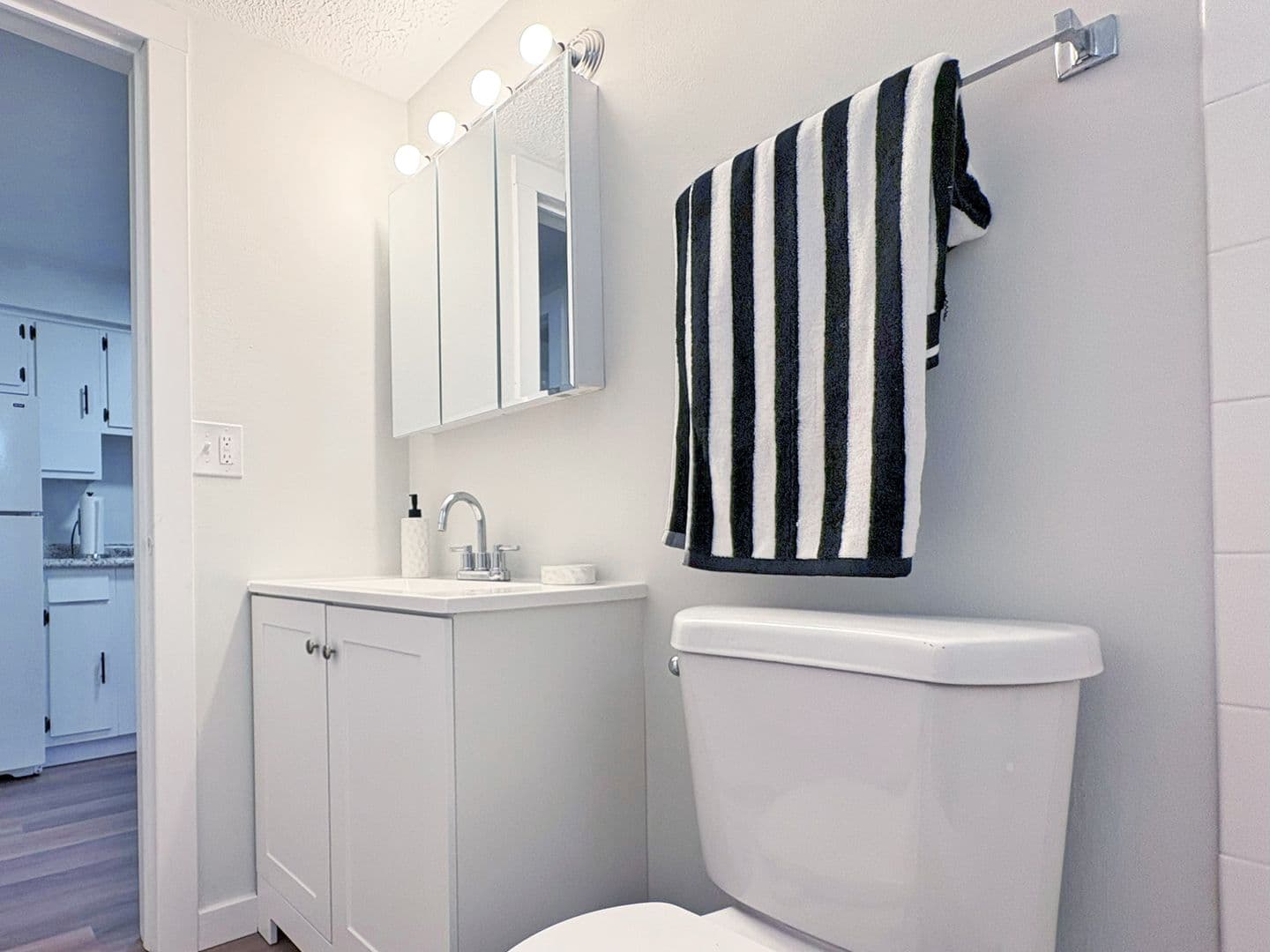 Canton Apartment: 1607 26th NW