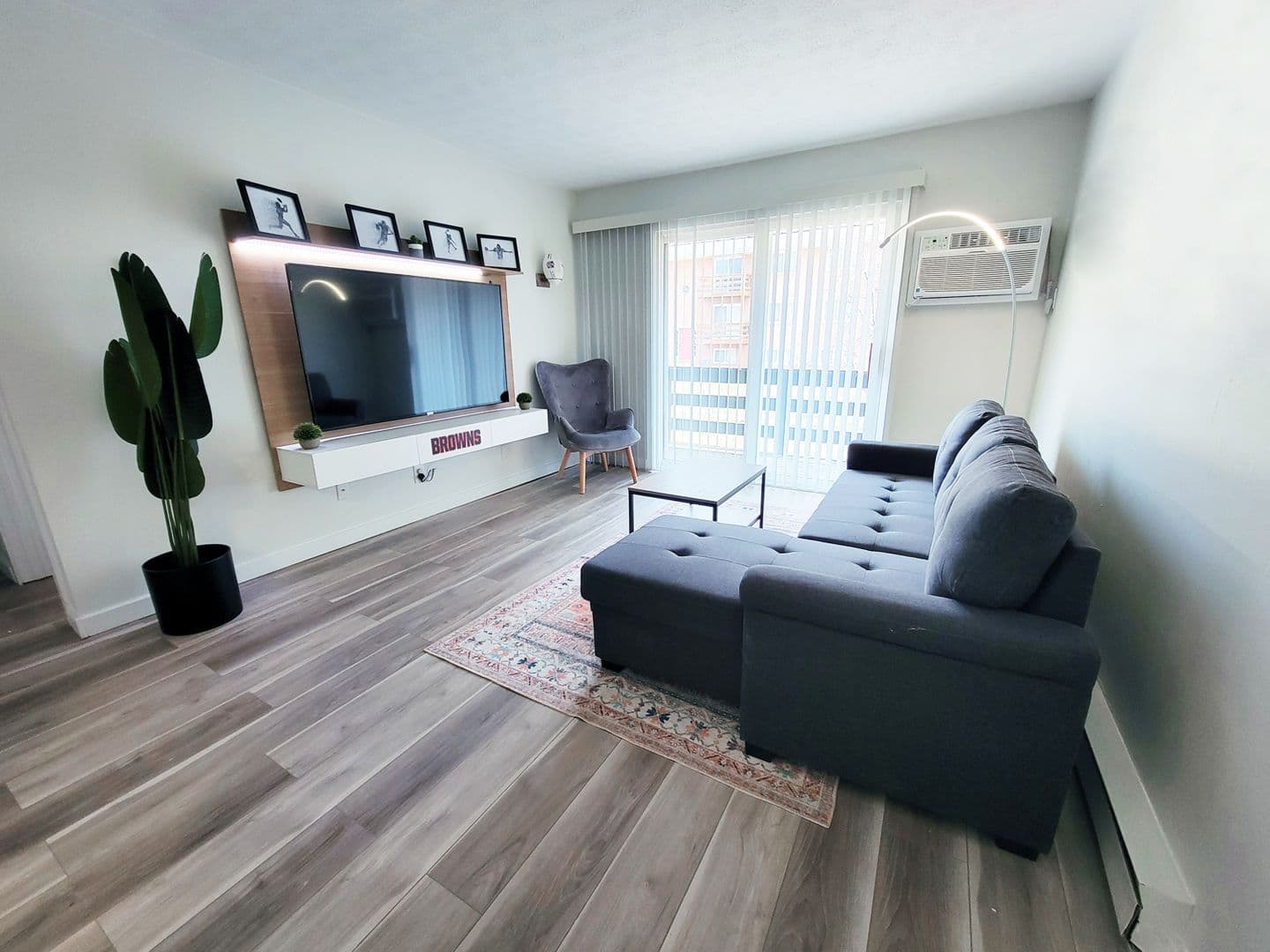 Canton Apartment: 2701 Harrison Ave. NW