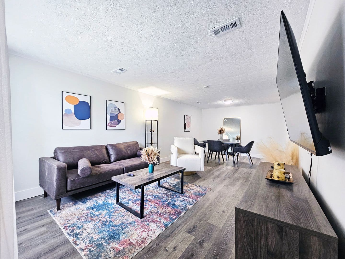 Columbus Apartment: 2048 Pine Needle Ct
