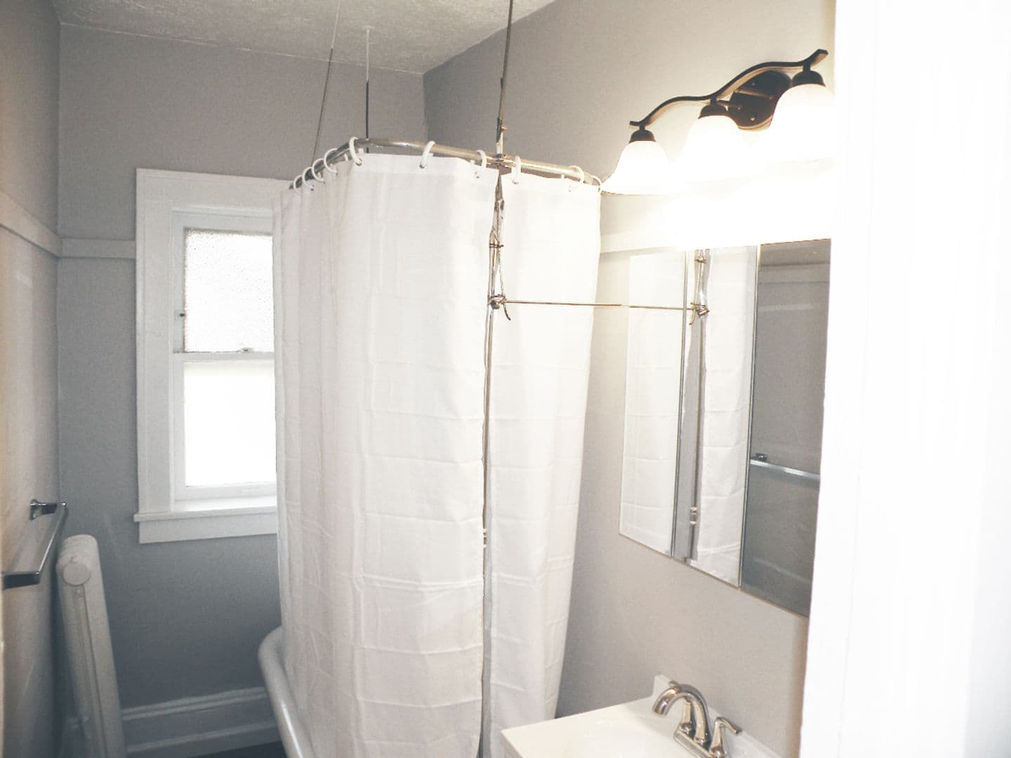 Cleveland Apartment: 3537 Bosworth Road