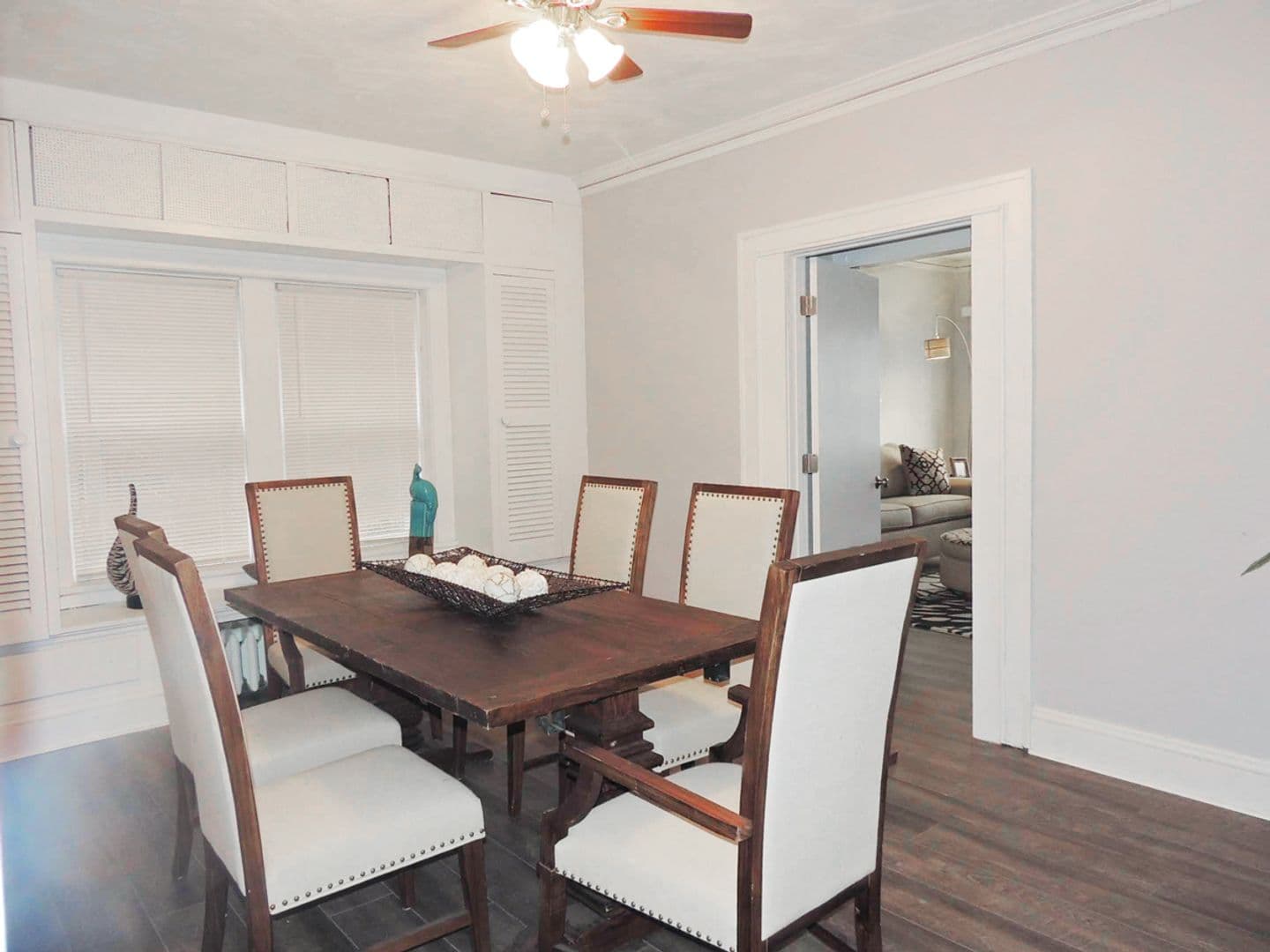 Cleveland Apartment: 3537 Bosworth Road