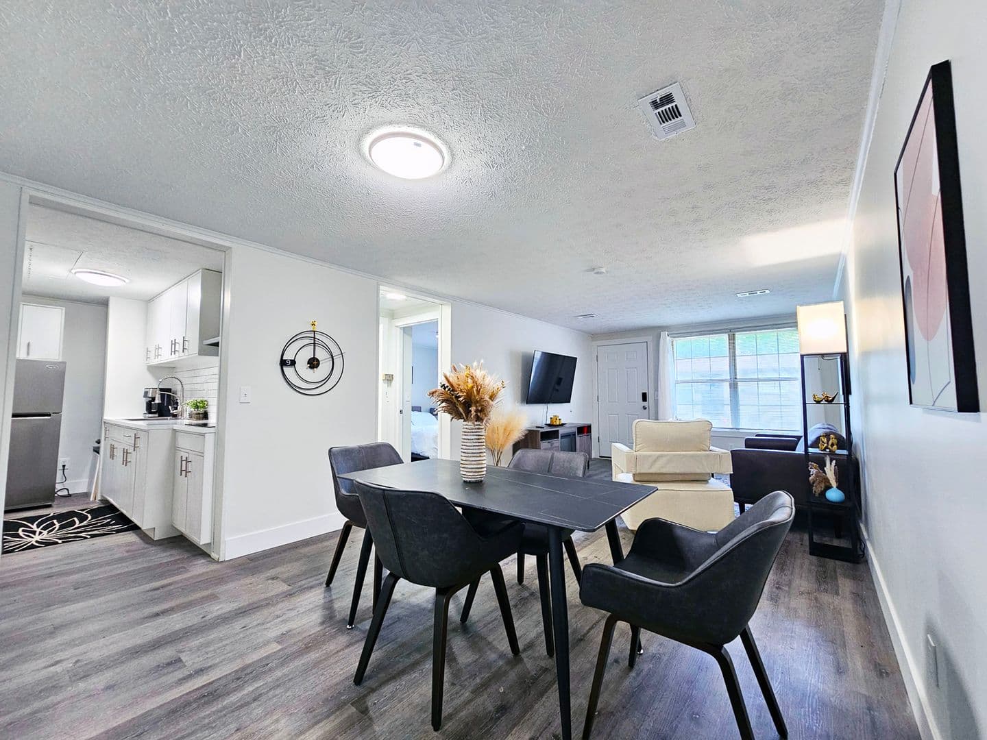 Columbus Apartment: 2048 Pine Needle Ct