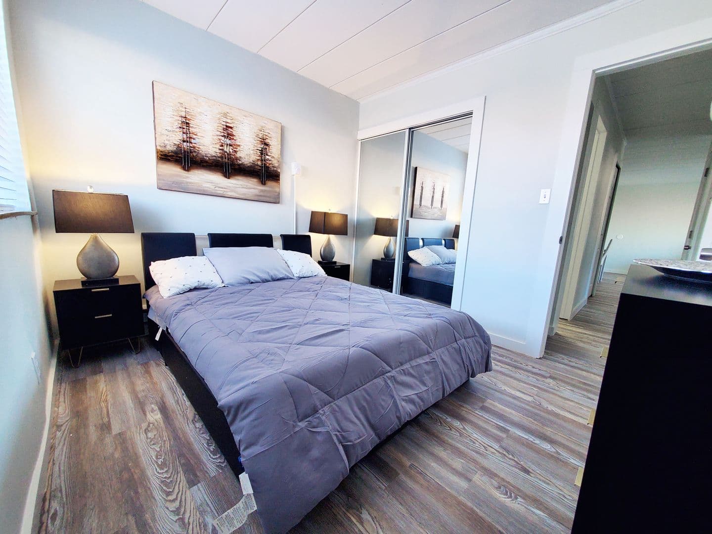 Cleveland Apartment: 15500 Lakeshore Boulevard
