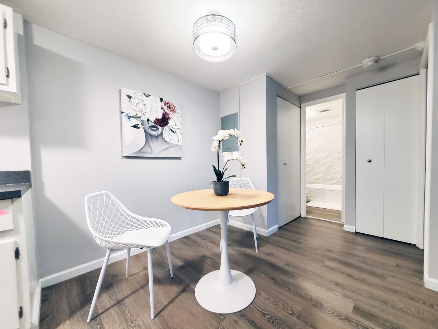 Maple Heights Apartment: 14901 Turney Rd