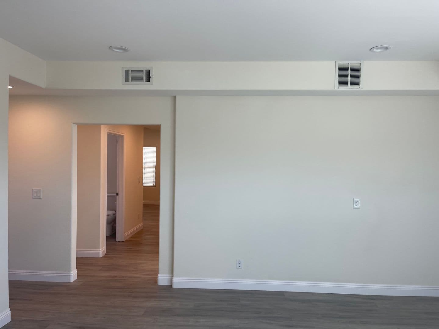 Arcadia Condo: 23 Christina St