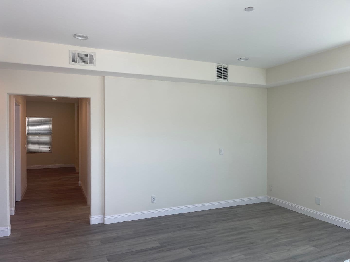 Arcadia Condo: 23 Christina St