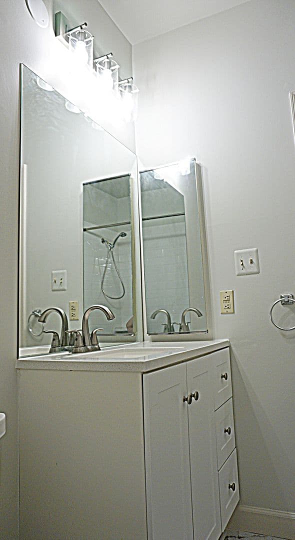 Rockville House: 10824 Antigua Ter.,