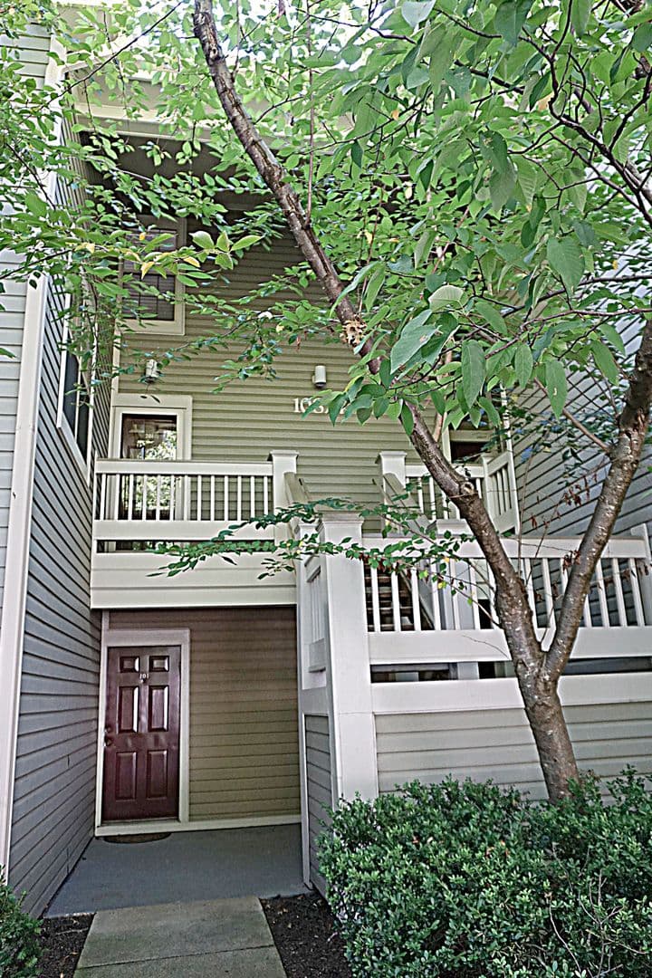 Rockville House: 10824 Antigua Ter.,