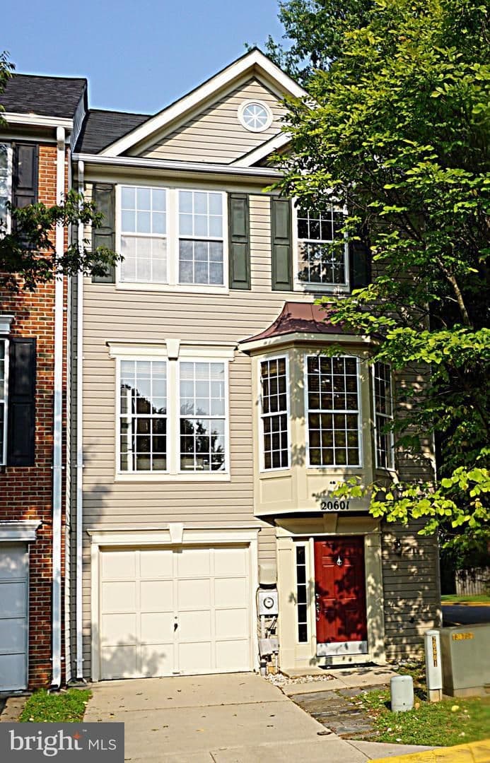 Germantown House: 20601 Duck Pond Pl