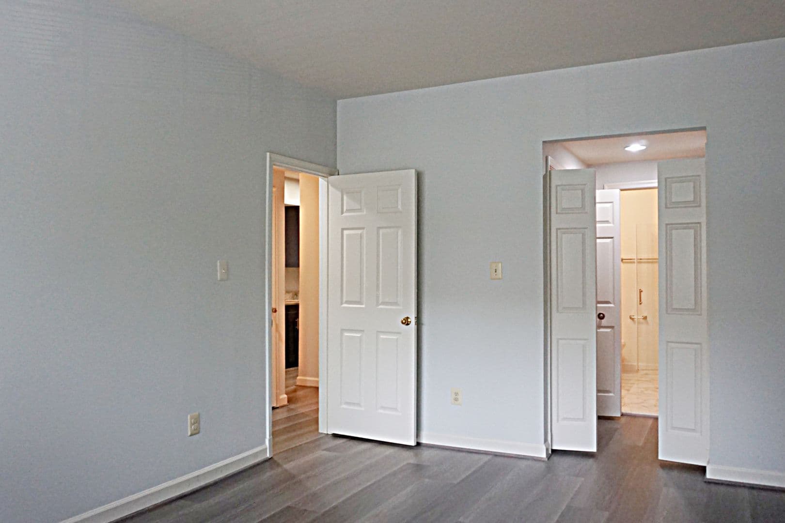 Rockville House: 10824 Antigua Ter.,
