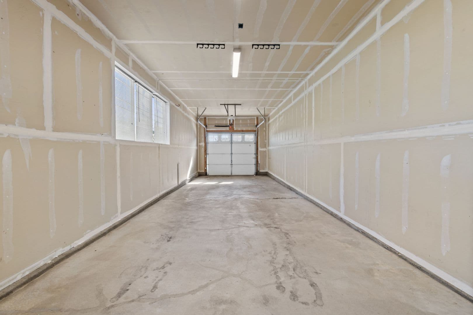 Parker Condo: 16687 Las Ramblas Lane