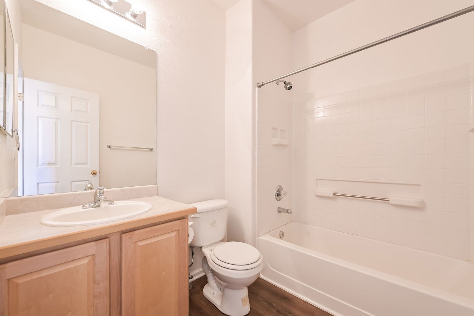 Aurora House: 18512 E Harvard Dr