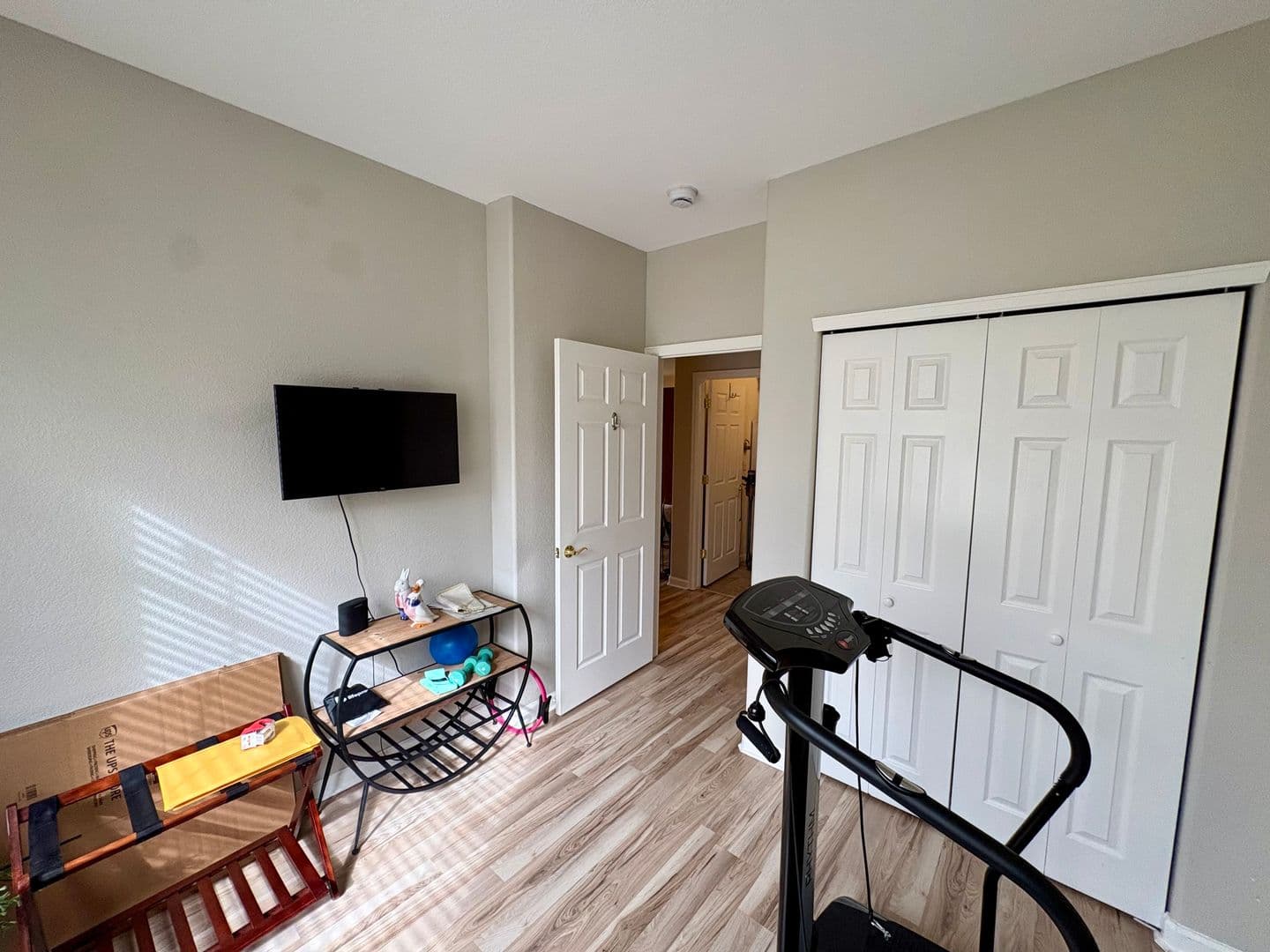 Aurora House: 22580 East Ontario Drive