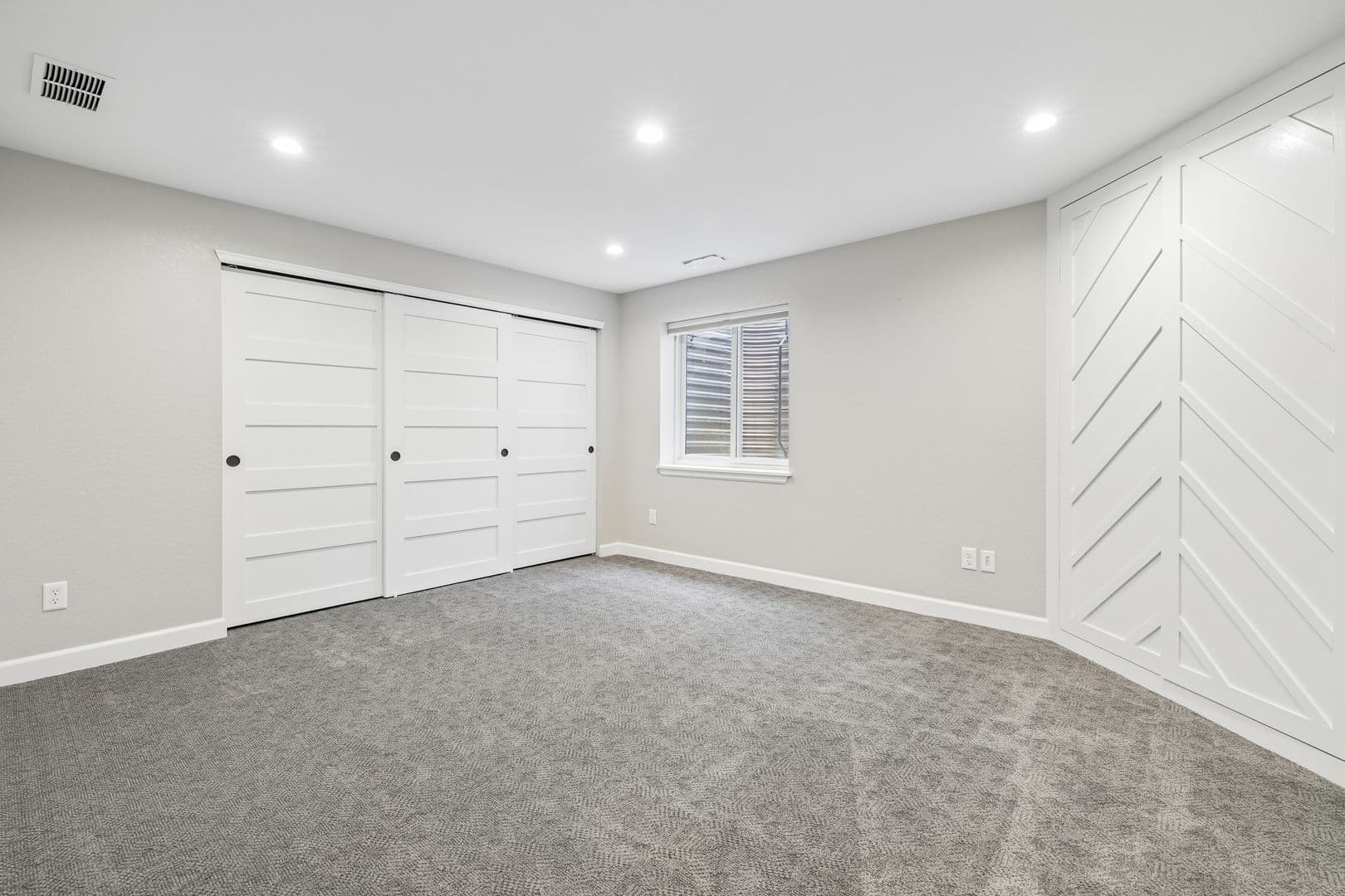 Littleton House: 5940 S Cimarron Way