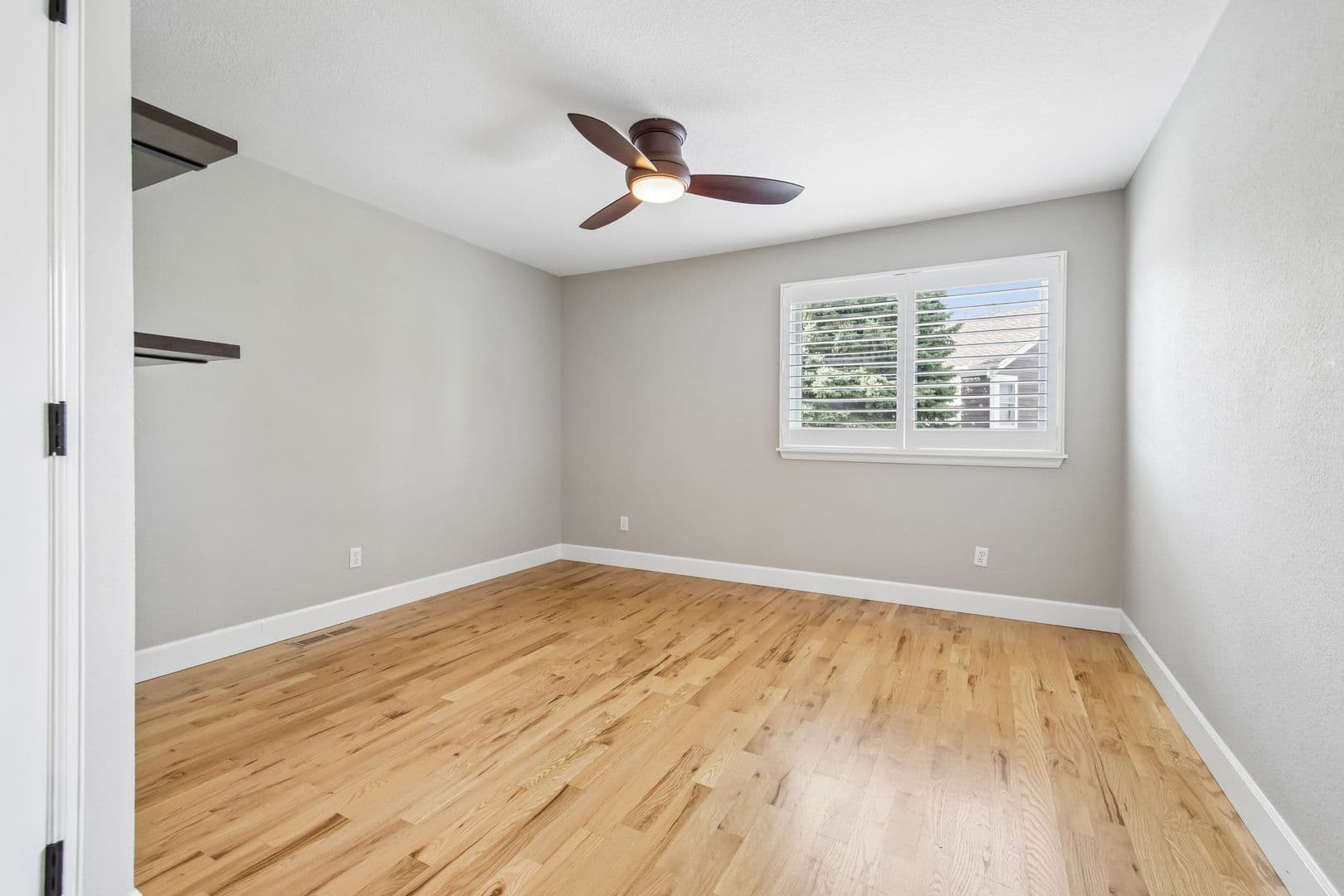 Littleton House: 5940 S Cimarron Way