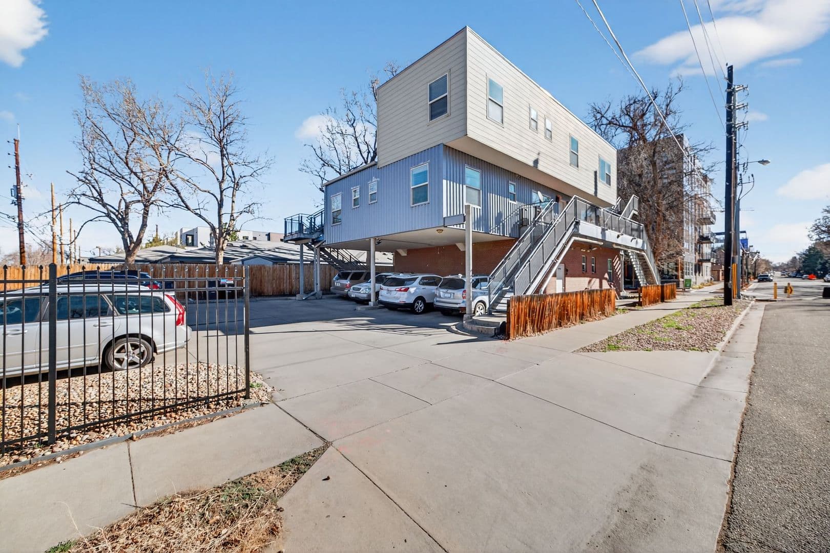 Denver House: 2389 South High St