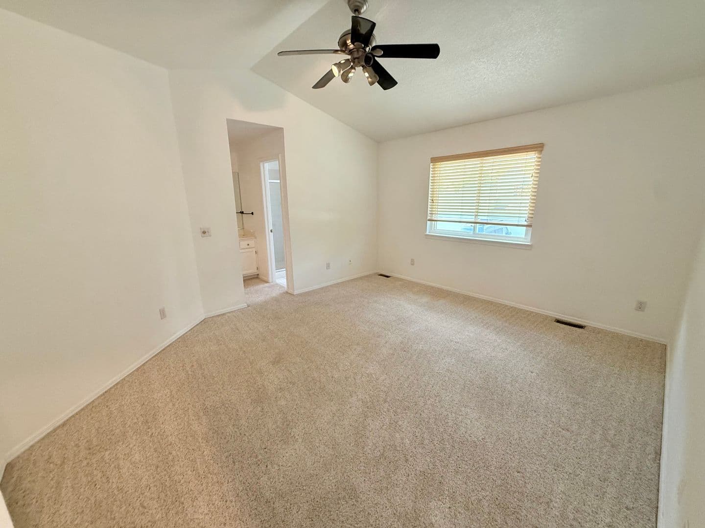 Golden House: 537 Canyon View Dr