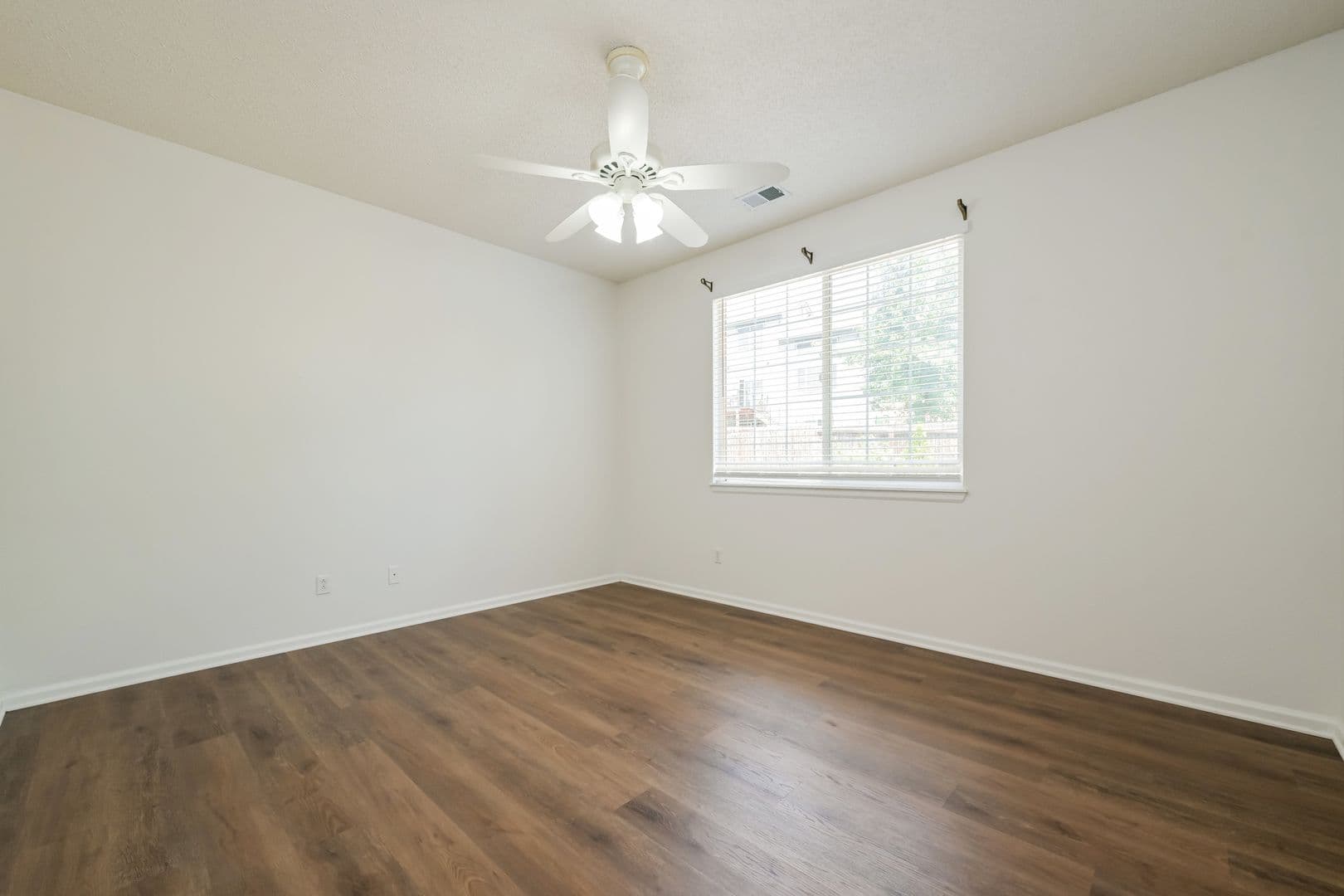Aurora House: 18512 E Harvard Dr