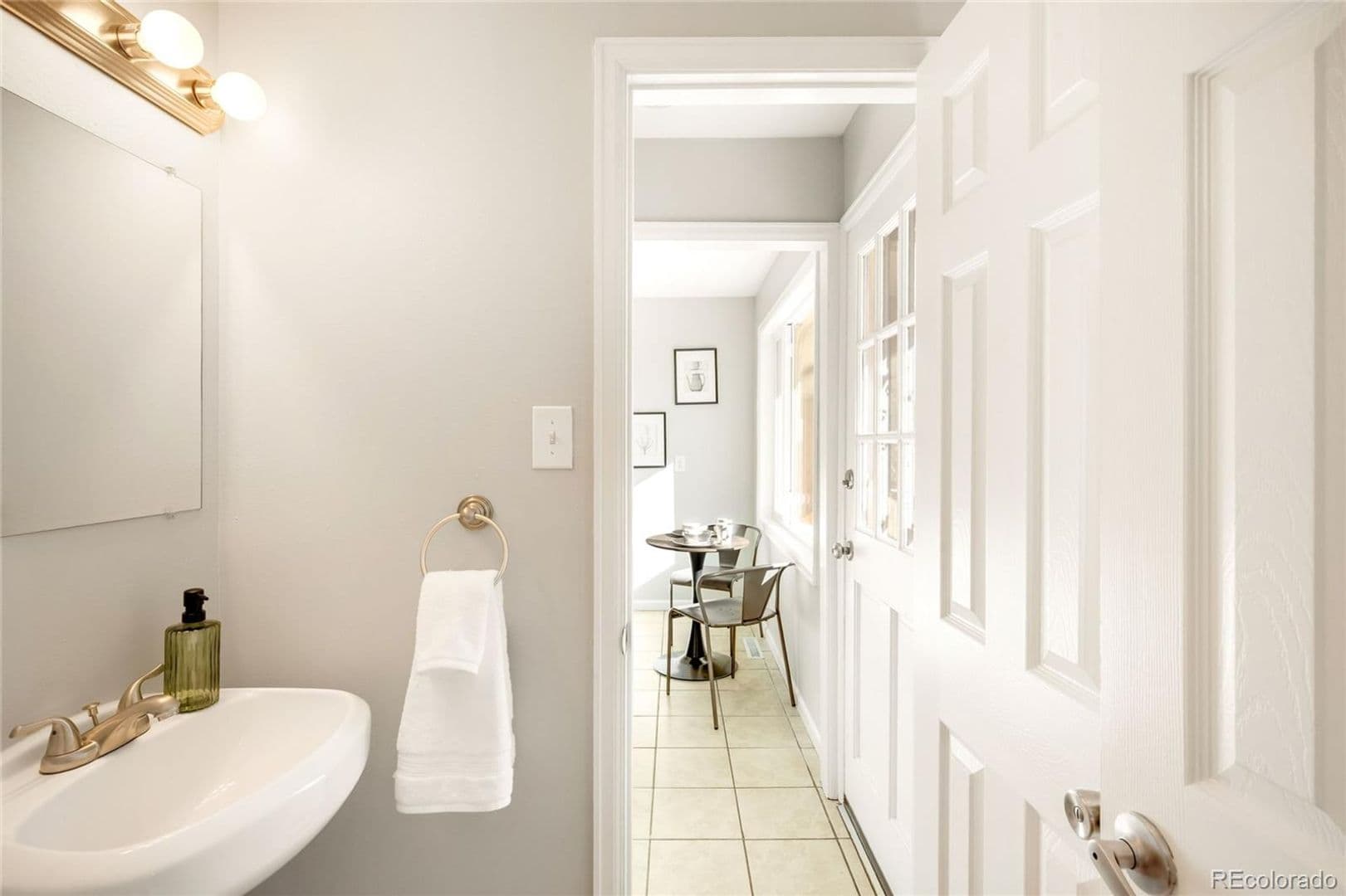 Denver House: 2438 S Perry St