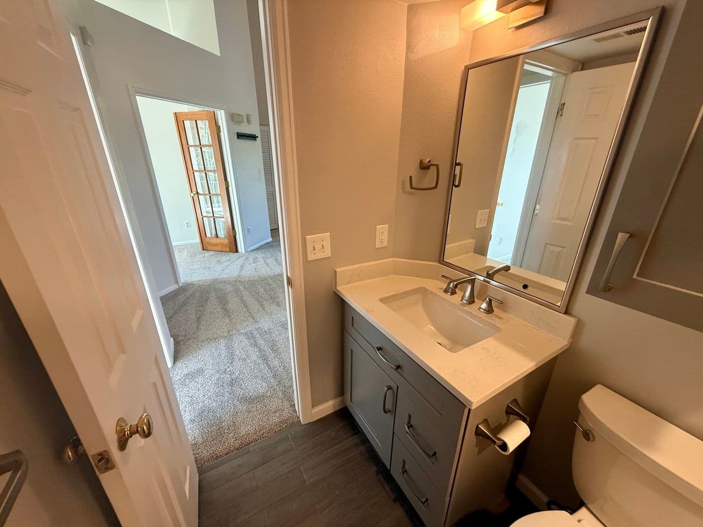 Aurora House: 13751 E Lehigh Avenue