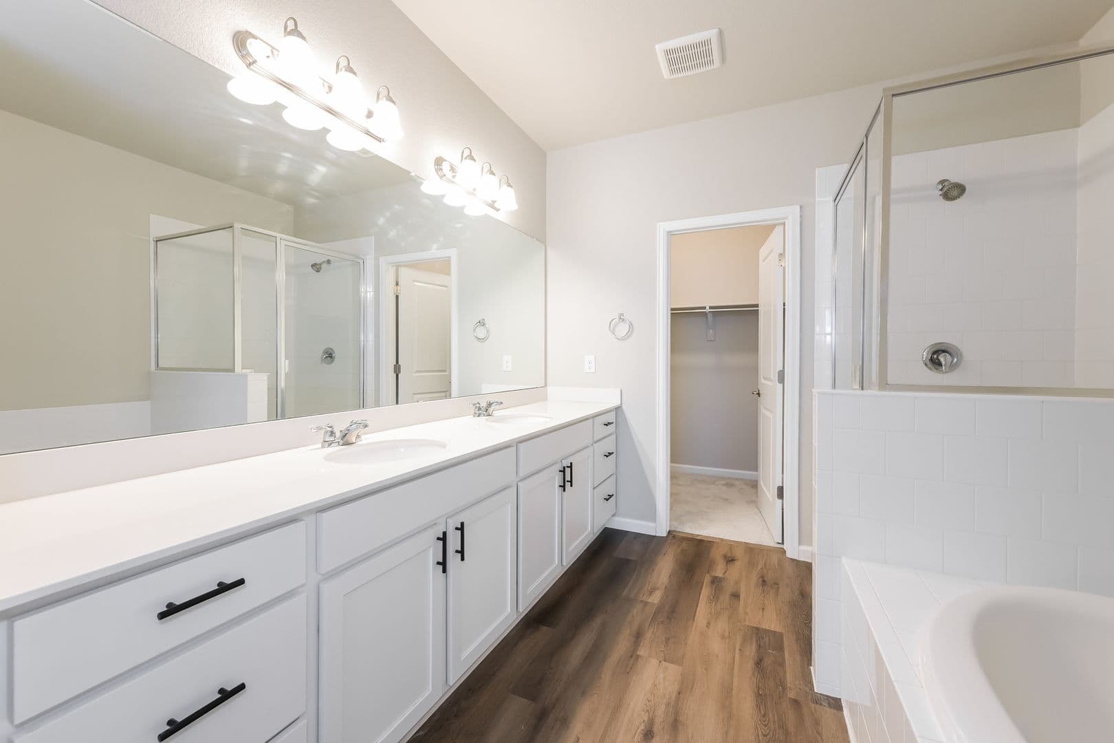 Aurora House: 14933 E Belleview Dr