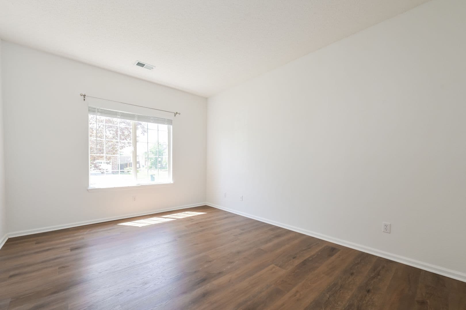 Aurora House: 18512 E Harvard Dr