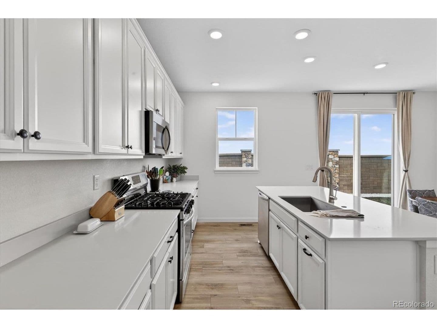 Commerce City House: 11029 Ursula St
