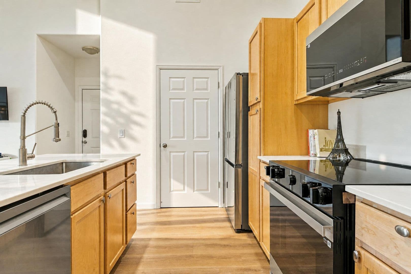 Arvada House: 8123 W 51st Place #302