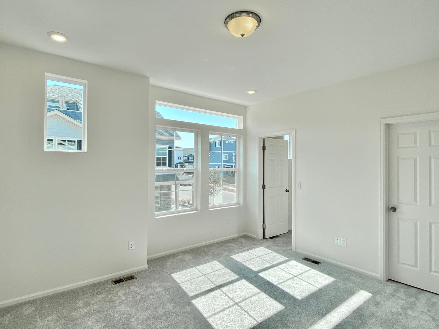 Aurora House: 21805 East 44th Place