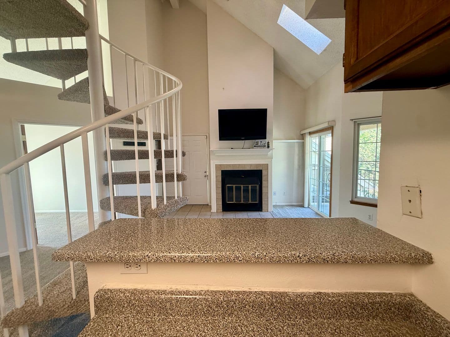 Aurora House: 13751 E Lehigh Avenue