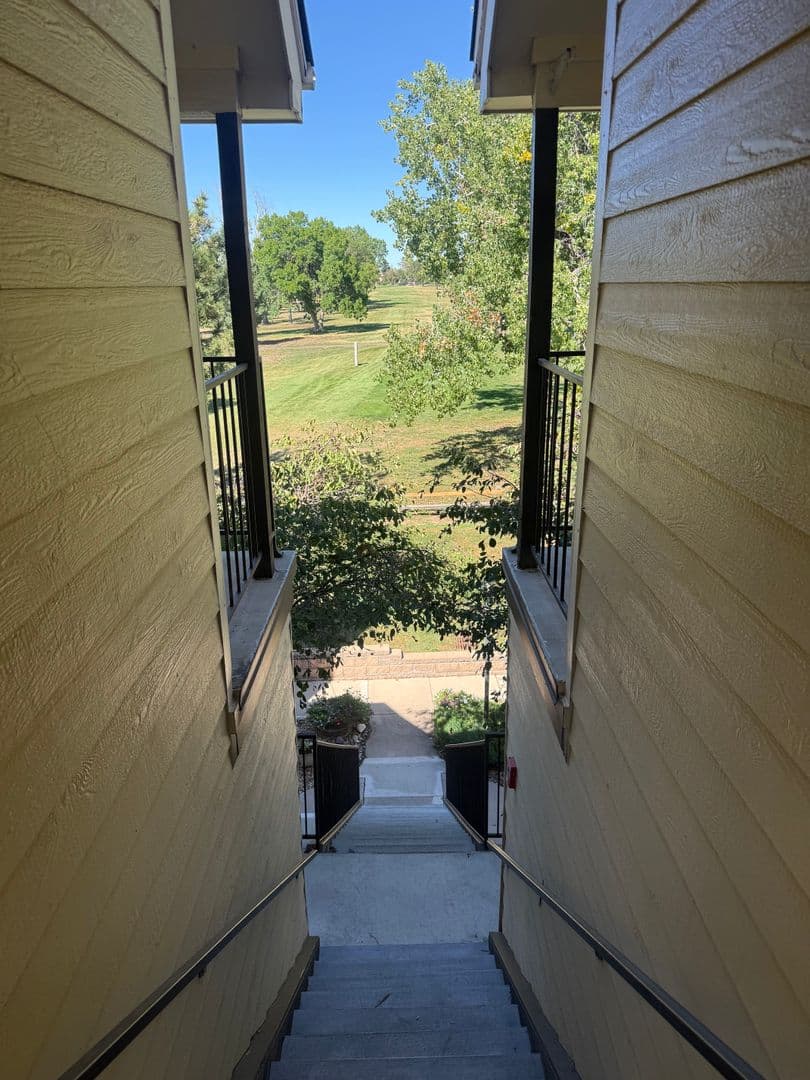 Aurora House: 13751 E Lehigh Avenue