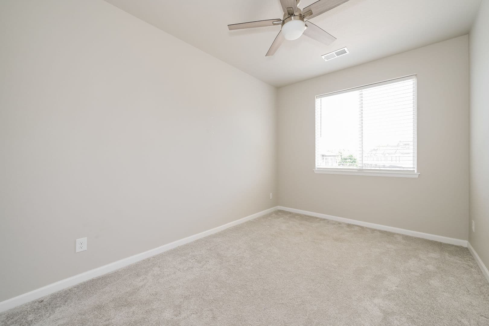 Aurora House: 14933 E Belleview Dr