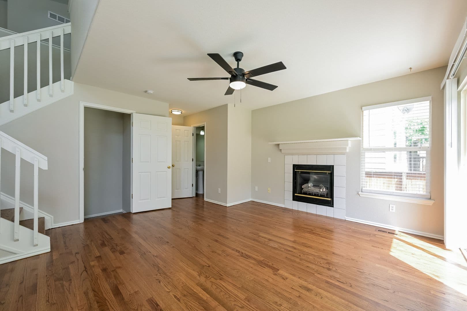 Highlands Ranch House: 9605 Parramatta Pl