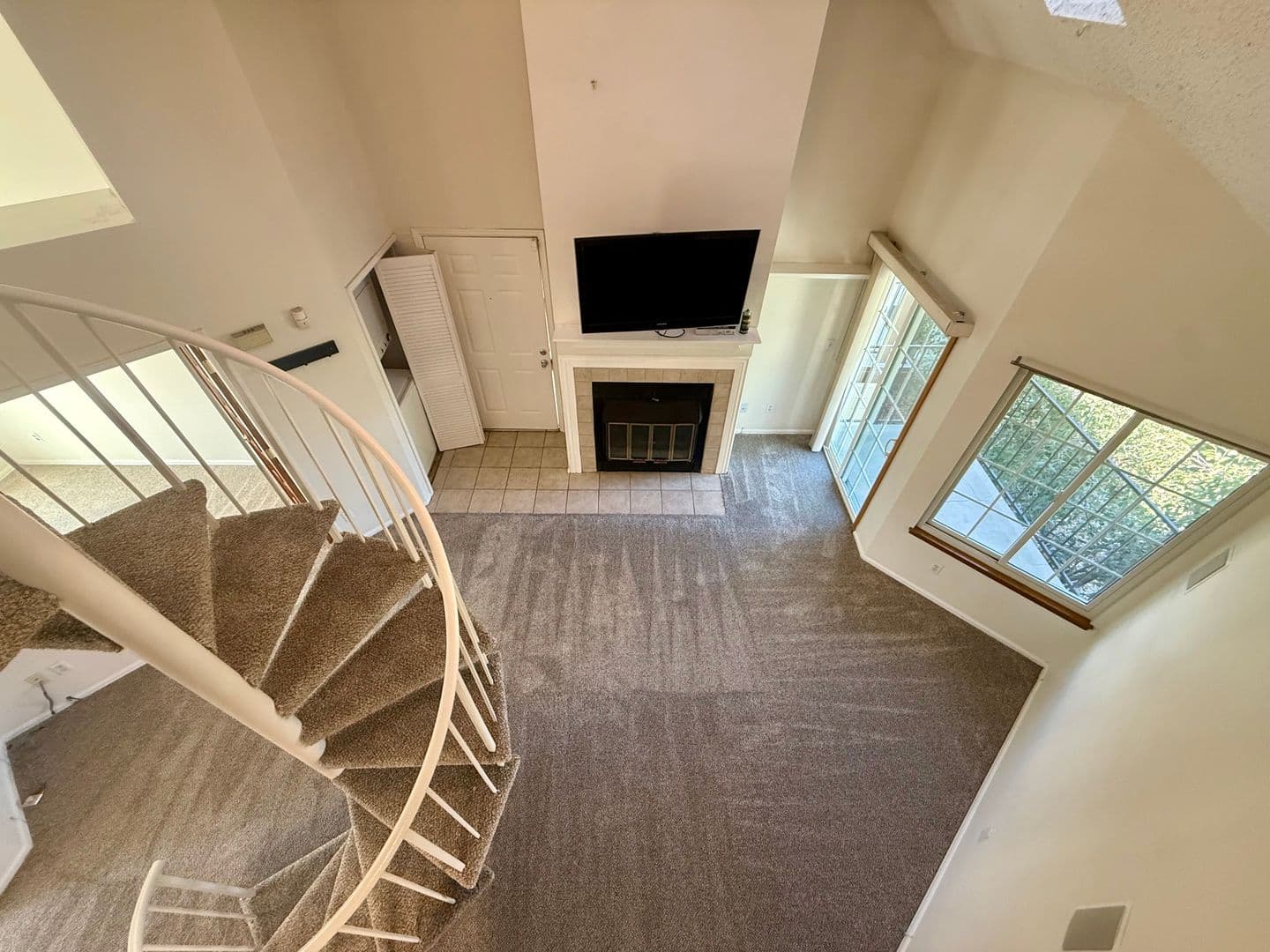 Aurora House: 13751 E Lehigh Avenue